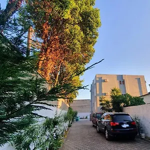 Klerichi , Tirana Albania