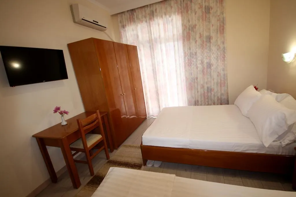 Hotel Ari Sarandë Albanië